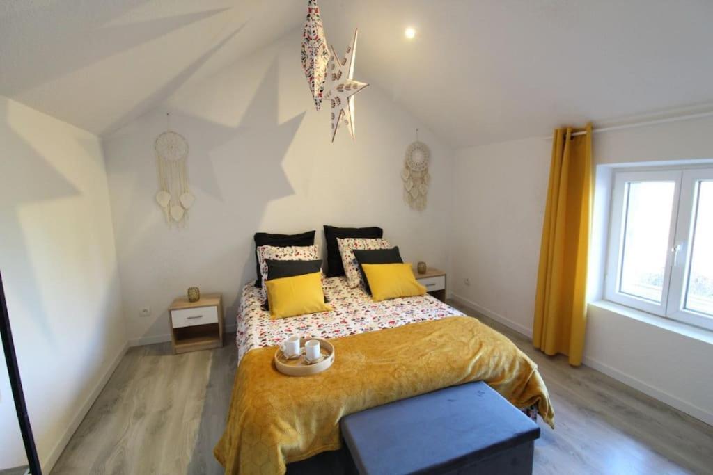 Gite De Cyrielle Et Pascal Classe 3 * Villa Saint-Sauveur  Ngoại thất bức ảnh